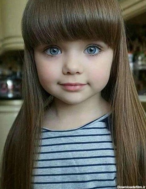 عکس دختر بچه های چشم رنگی