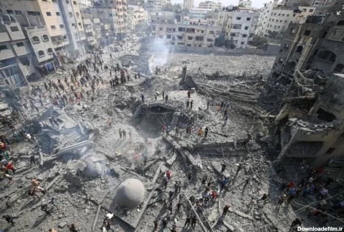 ببینید | شرایط غزه پس از بمباران شدید دیشب اسرائیل در محله تل الحوا نزدیک مقر سازمان ملل