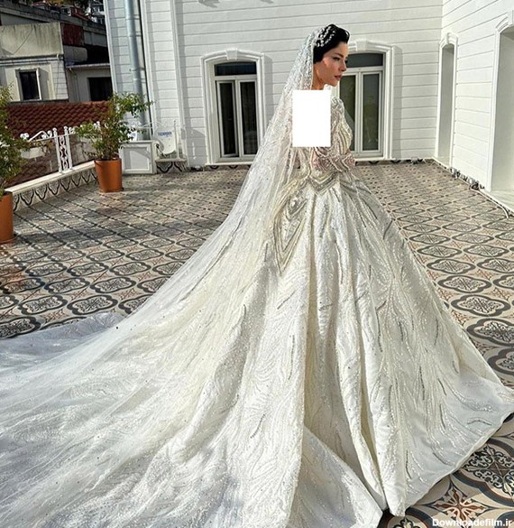 عکس های لو رفته از عروسی خانم بازیگر در ترکیه + لباس عروس حسرت برانگیز