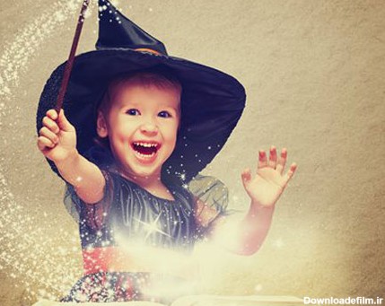 عکس با کیفیت از دختر بچه جادوگر