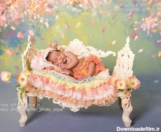 عکس نوزاد با تخت نوزاد کلاسیک