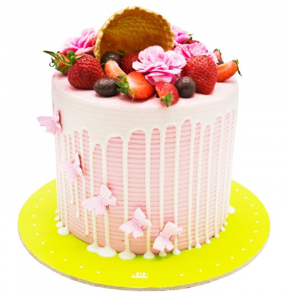 کیک توت فرنگی و پروانه (BB578) | قنادی ناتلی