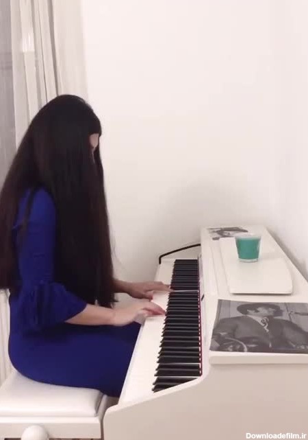 پیانو بسیار زیبا از یک دختر زیبا 😍 | طرفداری