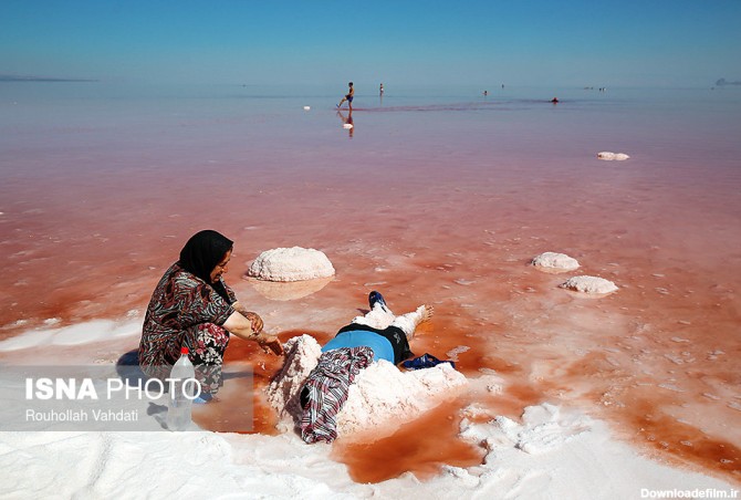 تصاویر زیبا از شرایط این روزهای دریاچه ارومیه | سایت انتخاب