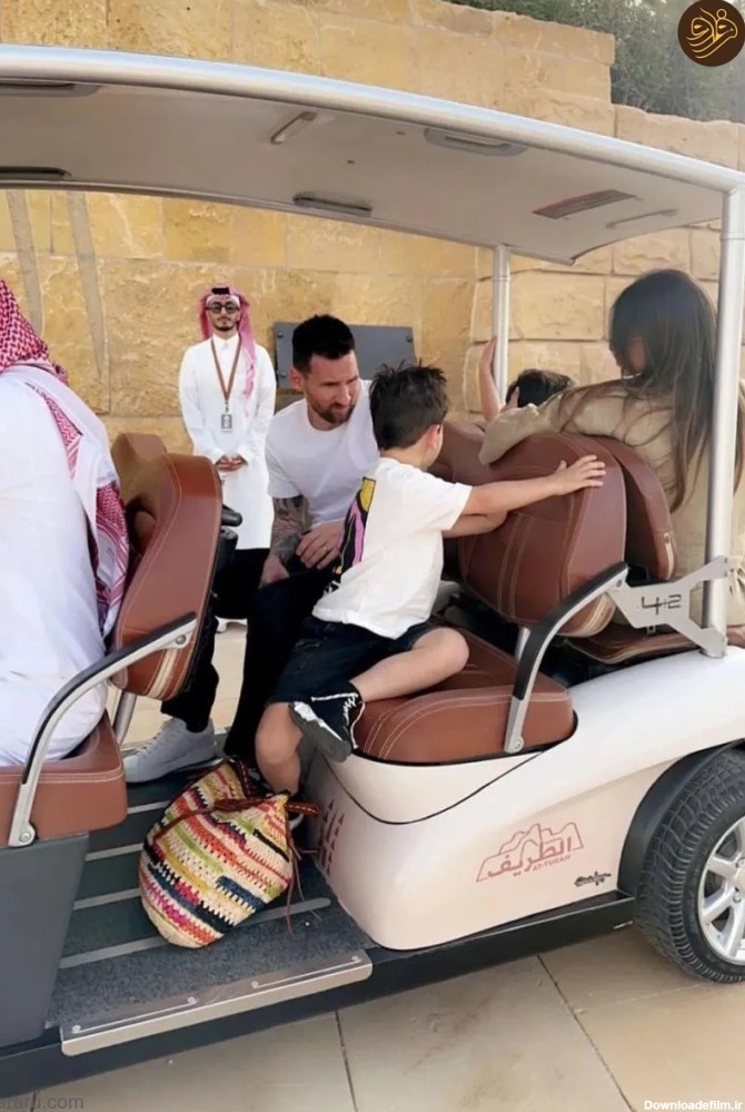 فرارو | (عکس) خوشگذرانی لیونل مسی با خانواده‌اش در عربستان