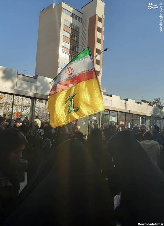 مشرق نیوز - عکس/ پرچم ایران و حزب الله در کنار هم