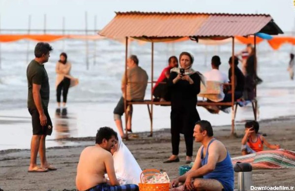 لذت ایرانیان در ساحل دریای خزر