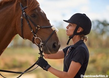 آیا اسب سواری برای زنان مضر است؟ (فواید و عوارض اسب سواری برای بانوان)