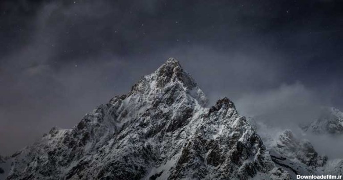 تصویر باکیفیت کوه های سنگی برفی