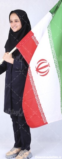 عکس دانش آموز با پرچم ایران - ایران طرح