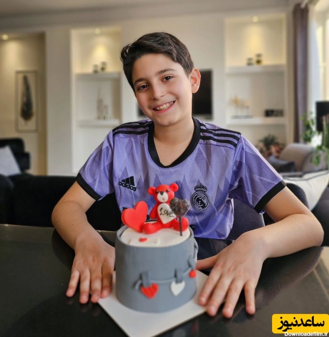 جشن تولد ساده و خلوت پسر 13 ساله بابک جهانبخش/ چه کیک بامزه ...