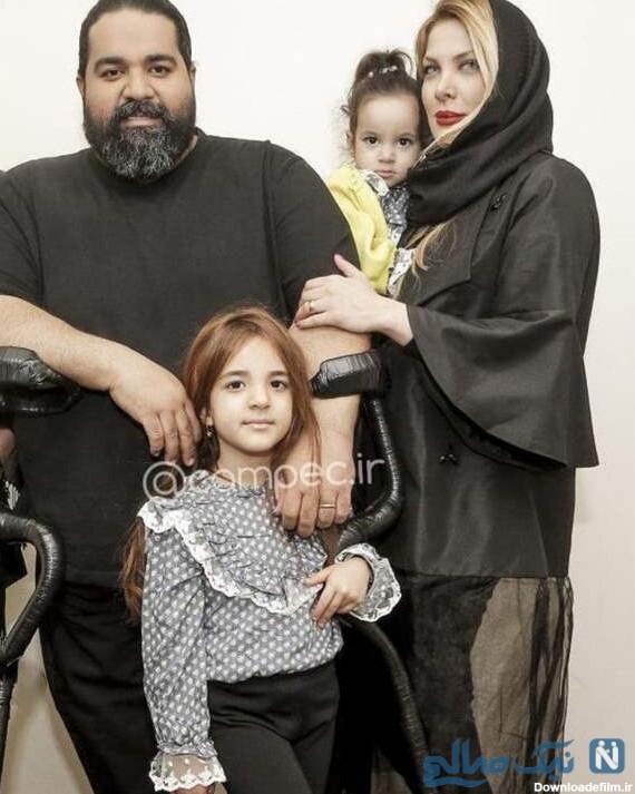 همسر رضا صادقی | عکس سلفی همسر و دختران رضا صادقی با ماسک