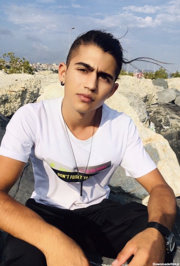 عکس پسر جوان ایرانی برای پروفایل