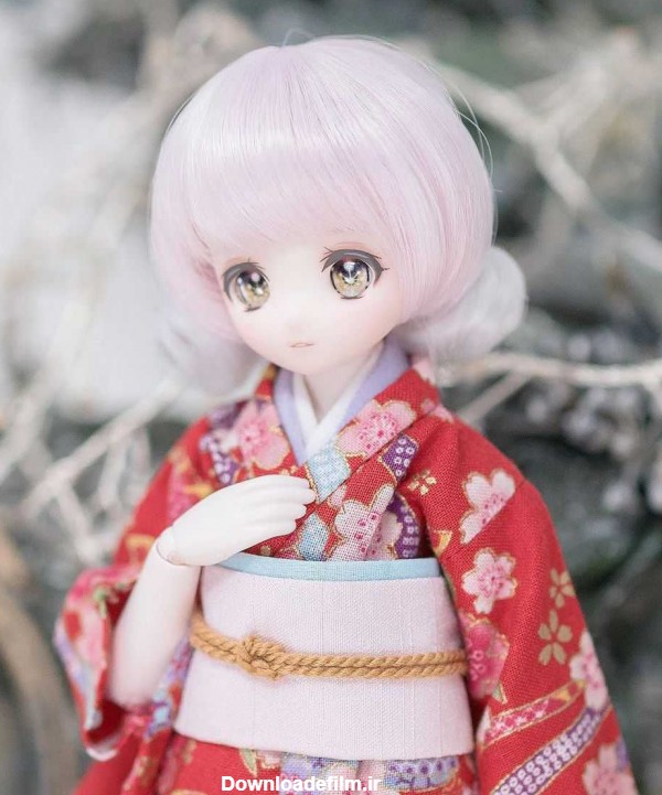 عروسک ژاپنی با کیمونو - عکس ویسگون