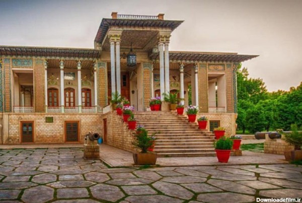 باغ عفیف آباد از مکان های دیدنی شیراز