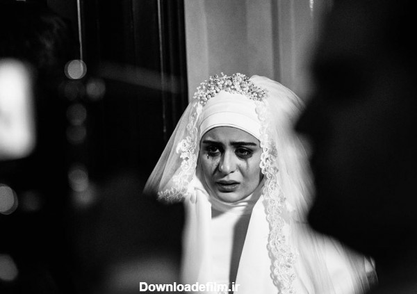 آخرین خبر | چهره ها/ فاطیما بهارمست در لباس عروس با چشمانی گریان