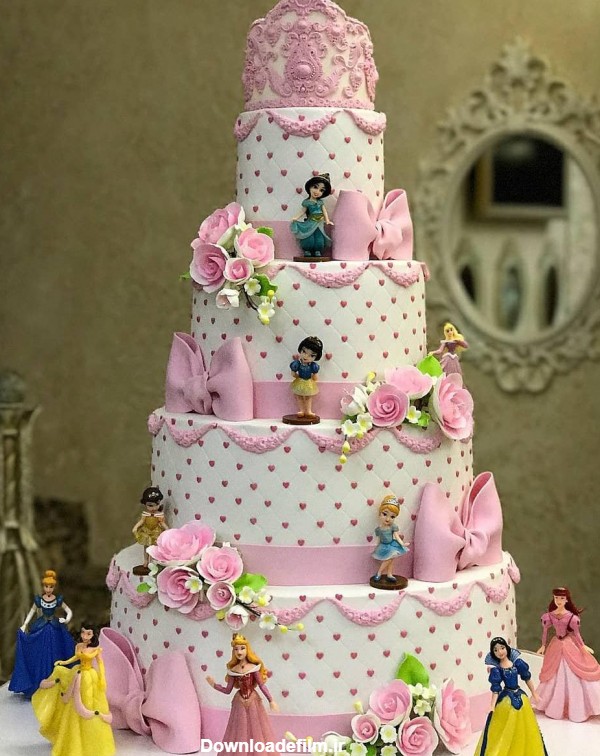 عکس کیک تولد چند طبقه دخترانه
