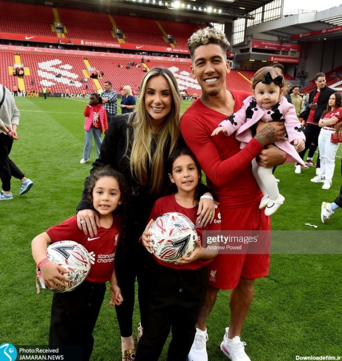 جشن  فوتبالیست ها در کنار همسر و فرزندان