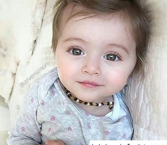 عکس دختر بچه خوشگل چشم عسلی ❤️ [ بهترین تصاویر ]