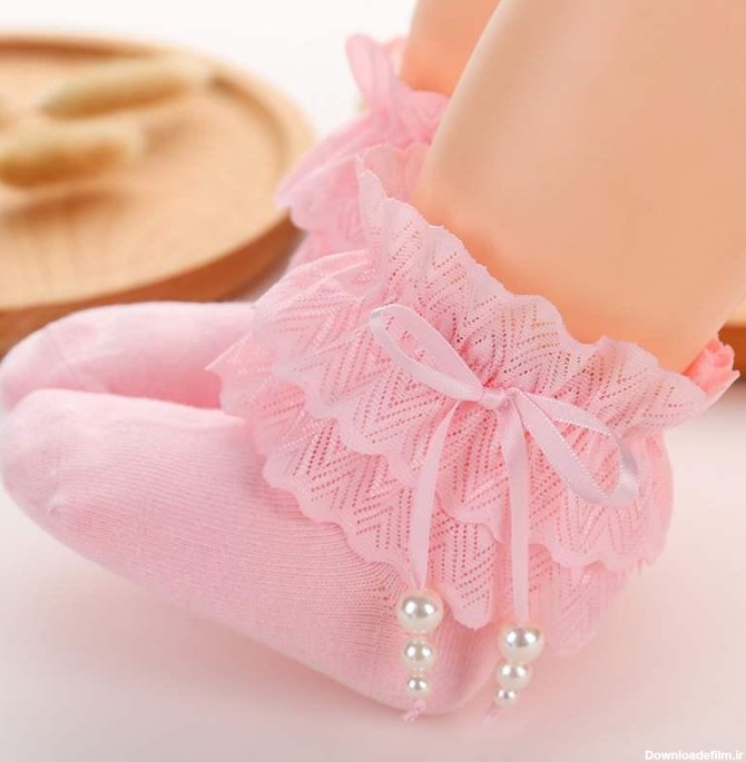 ویژگی های جوراب نوزادی و بچگانه مناسب - فروشگاه زوین