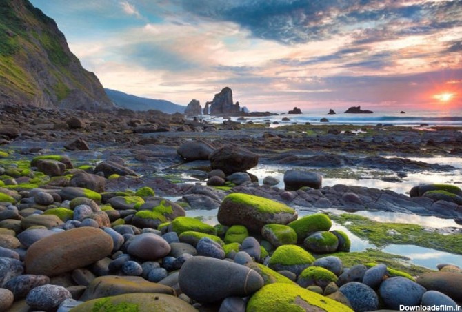 زیباترین سواحل سنگی جهان - کجارو
