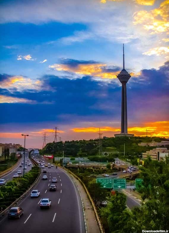 عکس برج میلاد از نمای دور | تیک طرح مرجع گرافیک ایران