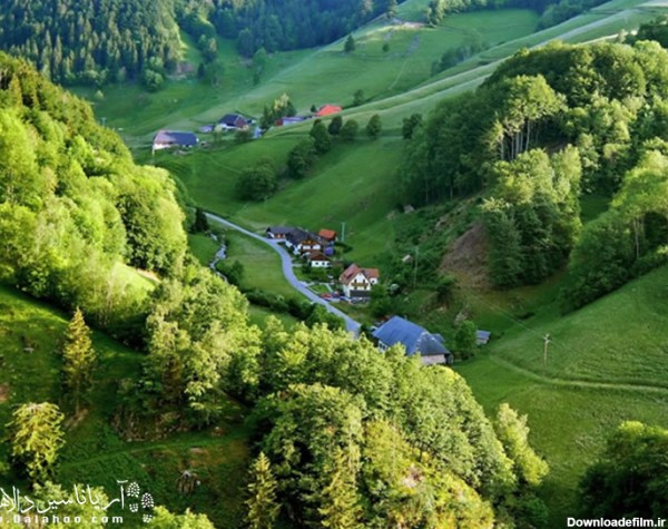 دره‌های سرسبز سوئیس.