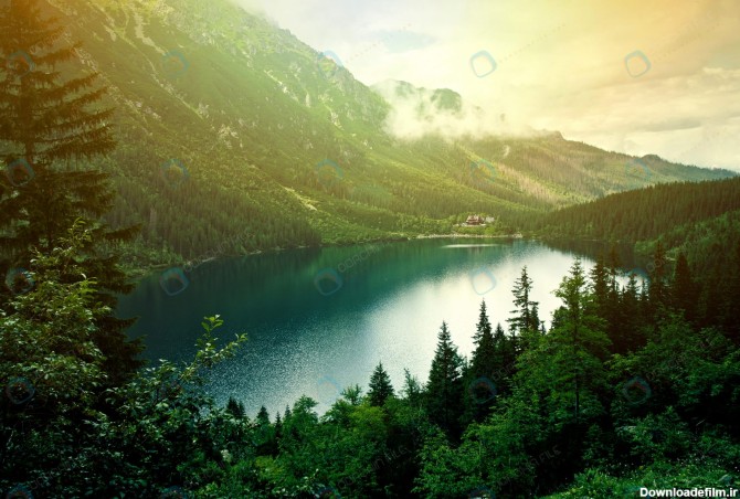 دانلود تصویر دریاچه با کوه های سرسبز - مرجع دانلود فایلهای دیجیتالی