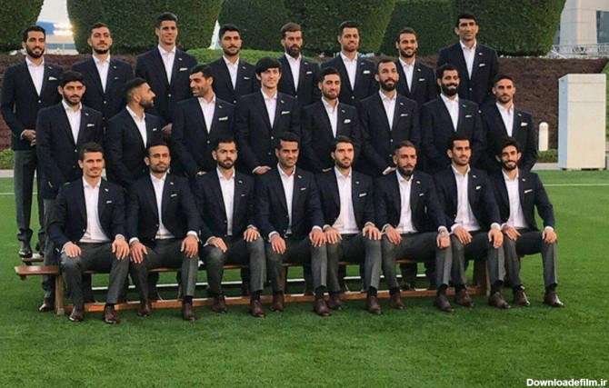 رونمایی از لباس رسمی تیم ملی برای جام ملتها. نکته مهم این عکس بدون ...
