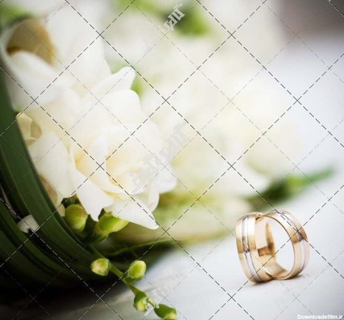 عکس حلقه ی ازدواج و دسته گل عروس