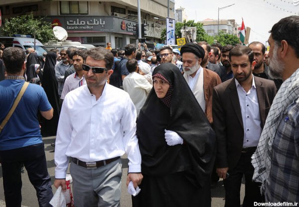 سید مصطفی خامنه‌ای فرزند ارشد رهبرانقلاب در راهپیمایی روز قدس