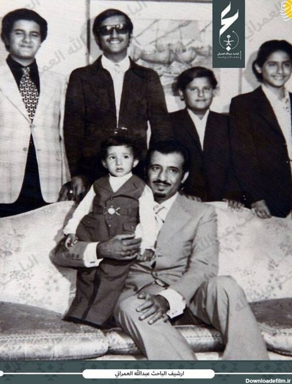 عکس دیده نشده از پادشاه عربستان با ۵ پسرش - مشرق نیوز