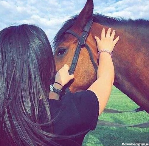 عکس اسب و دختر برای پروفایل - عکس نودی