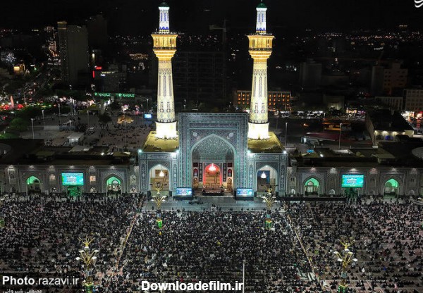 مشرق نیوز - تصاویر هوایی از شب ۱۹ رمضان در حرم رضوی