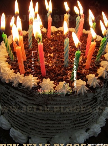 عکس کیک تولد با شمع 32 - کامل (مولیزی)