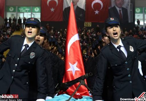 تصاویری از جشن فارغ التحصیلی زنان پلیس در ترکیه