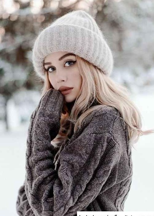ژست عکس زمستانی دخترانه