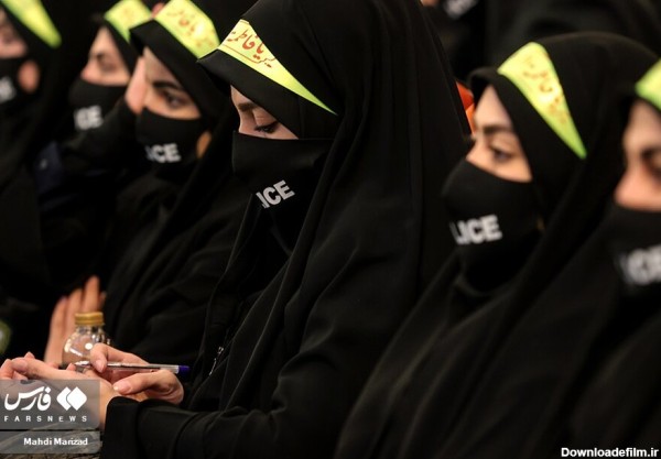 همشهری آنلاین - تصاویر | حرکات نمایشی زنان پلیس با اسلحه در تهران