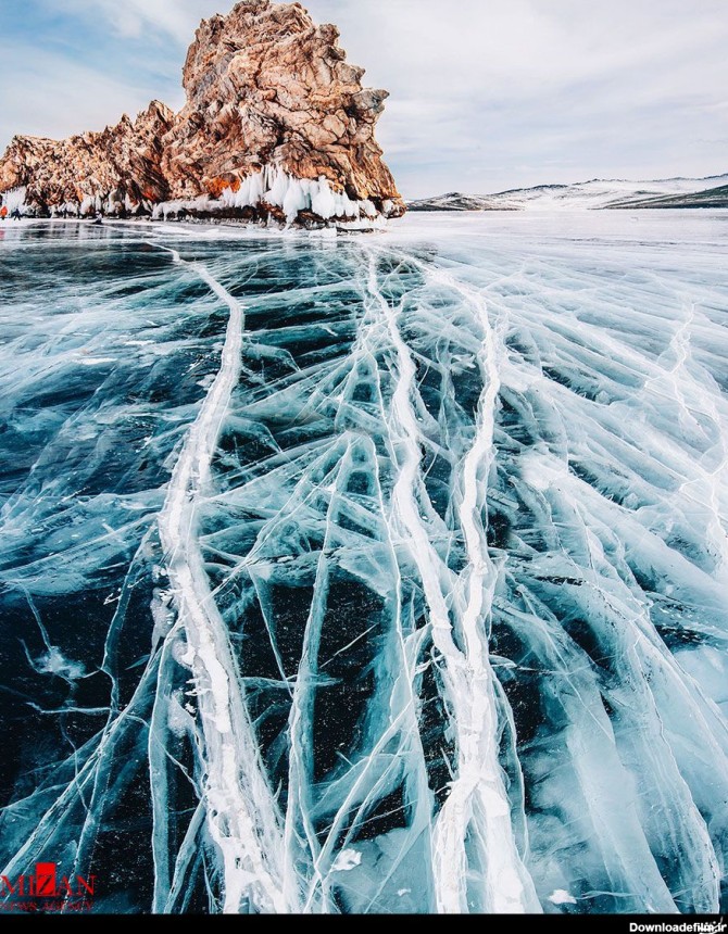 تصاویری از دریاچه یخ زده بایکال روسیه