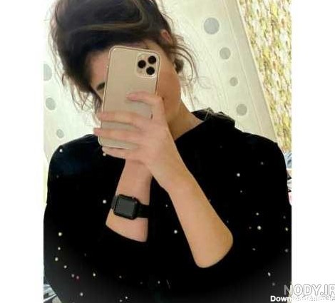 عکس پروفایل دخترونه با گوشی ایفون ۱۱