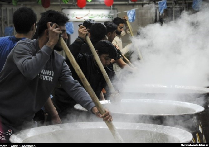 عکس/ پخت سمنو در شیراز به مناسبت نیمه شعبان