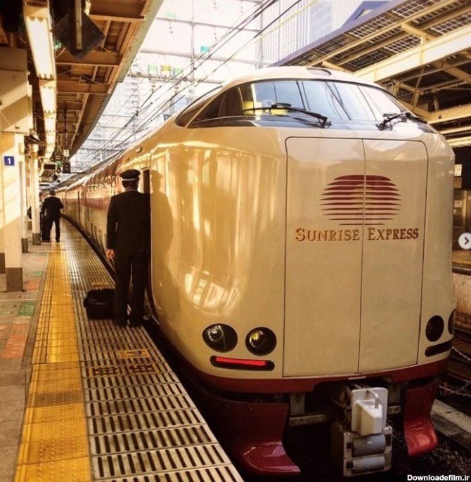 قطارهایی در ژاپن که علاوه بر خوابگاه مخصوص، حمام هم دارند! + عکس