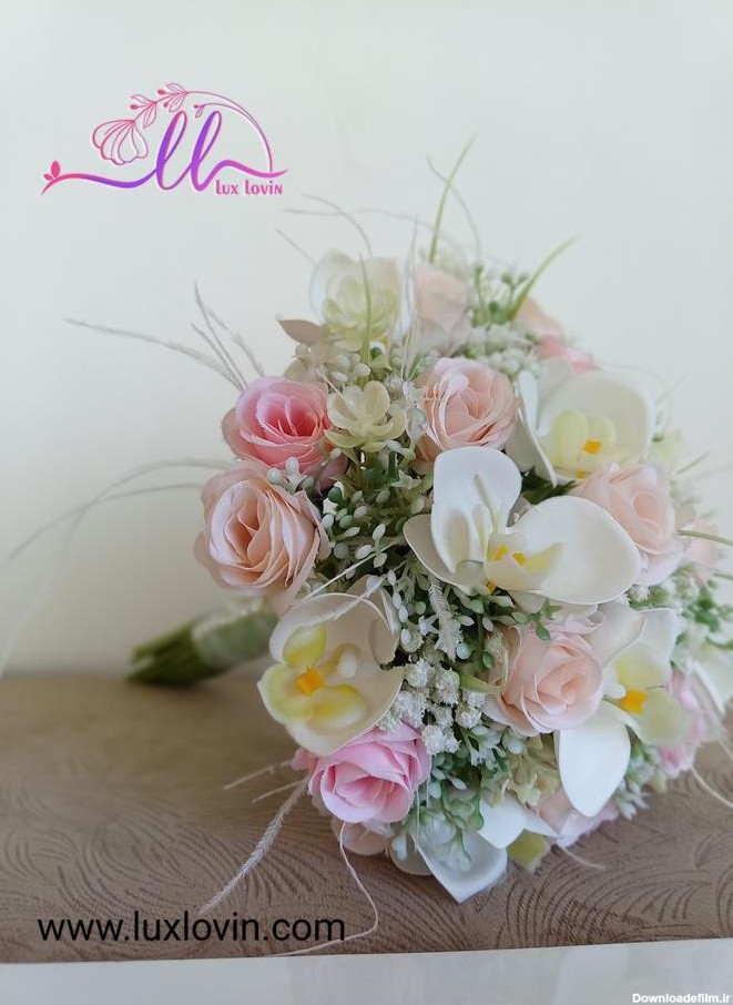 تصویری از دسته گل عروس زیبا