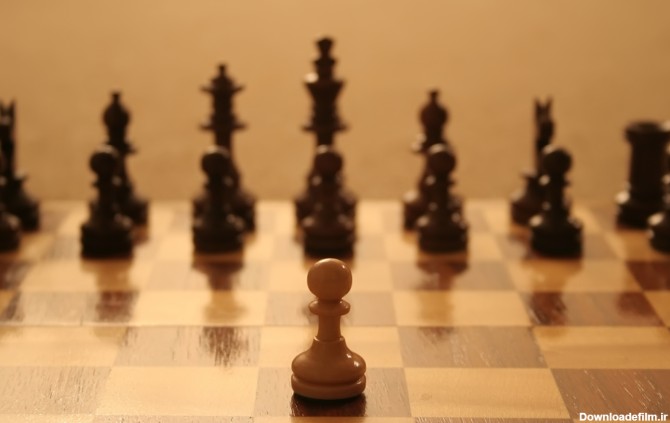 حرکت سرباز در شطرنج + قوانین شطرنج سرباز و 2 حرکت استثنایی همراه ...