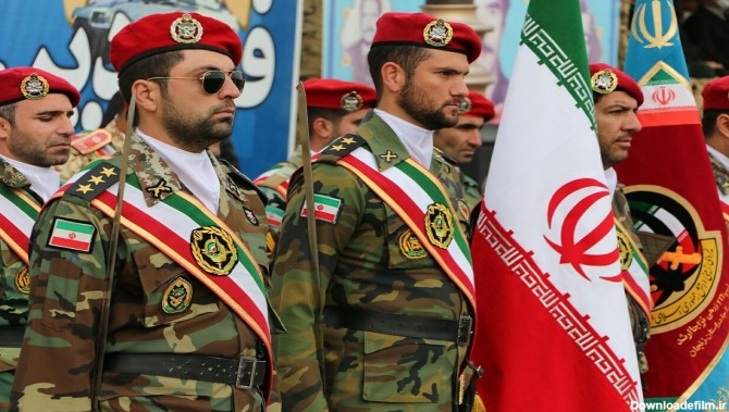 مراسم رژه روز ارتش جمهوری اسلامی ایران+عکس