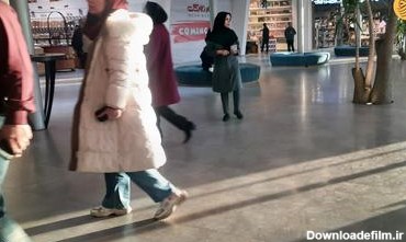 عکس) تذکر متفاوت حجاب در مجتمع مهر و ماه قم
