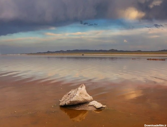 دریاچه نمک قم، دریاچه‌ای آرام در بستری از نمک در دل کویر | مجله ...
