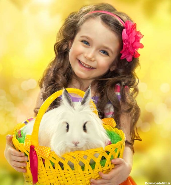 دانلود تصویر با کیفیت دختر و خرگوش سفید