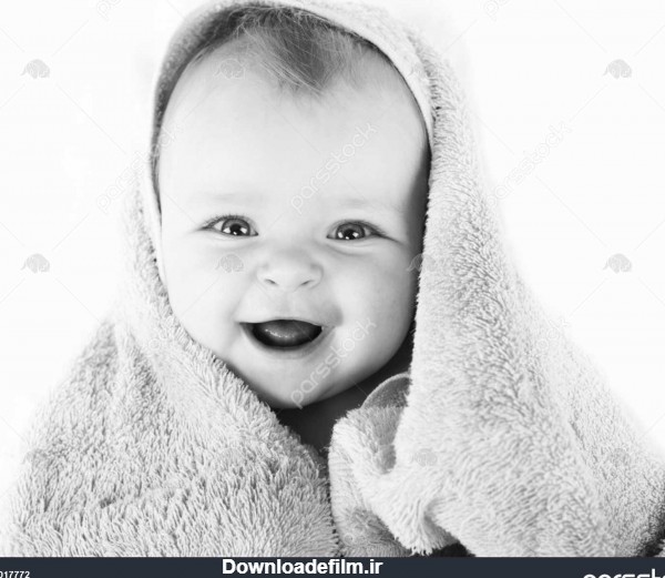 عکس های سیاه و سفید از کودک مبارک با حوله 1017772