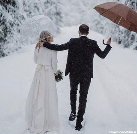 ژست عکس زمستانی لاکچری و شیک برای عکاسی فرمالیته عروس و داماد